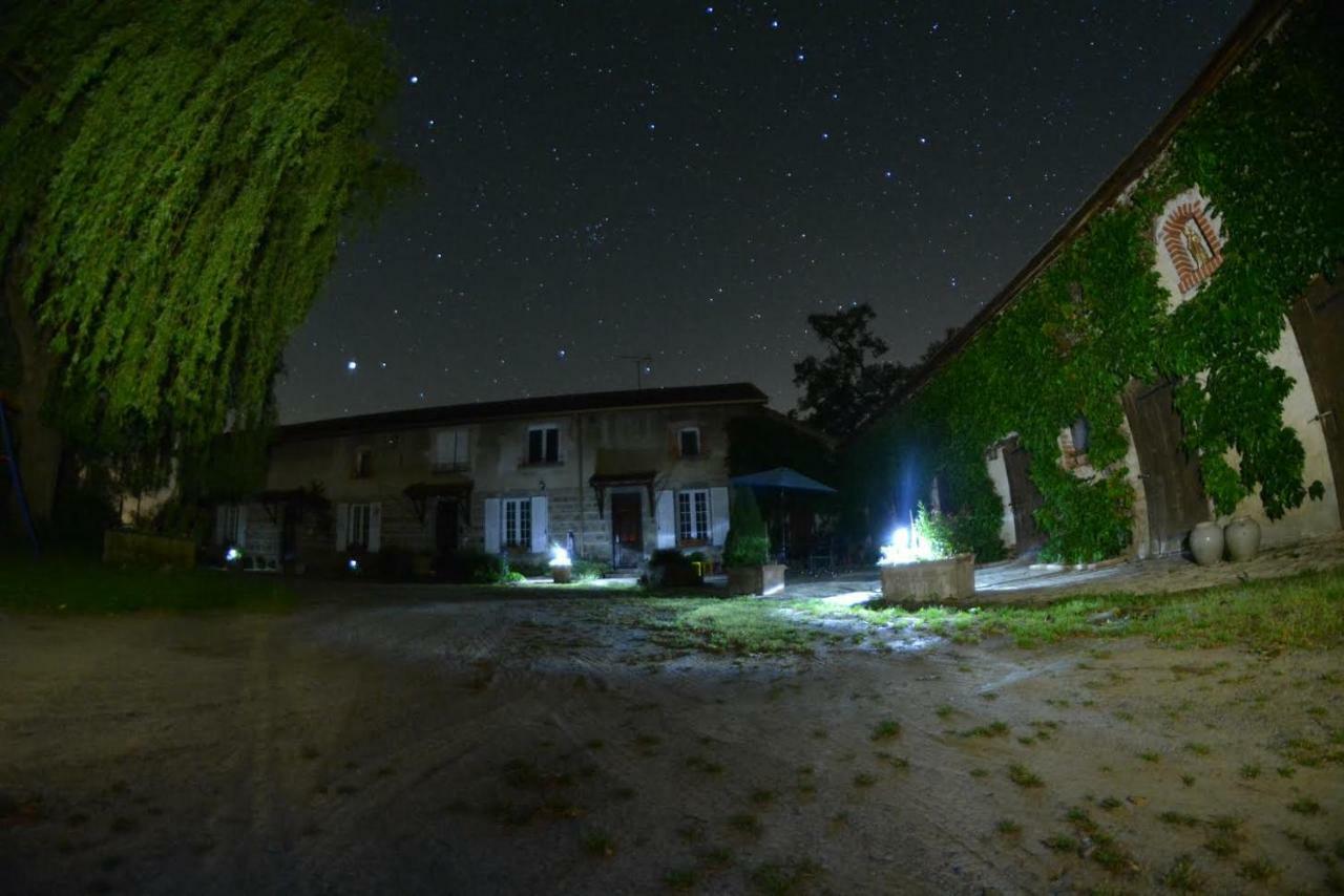 ValeilleLa Ferme Du Nizonアパートメント エクステリア 写真